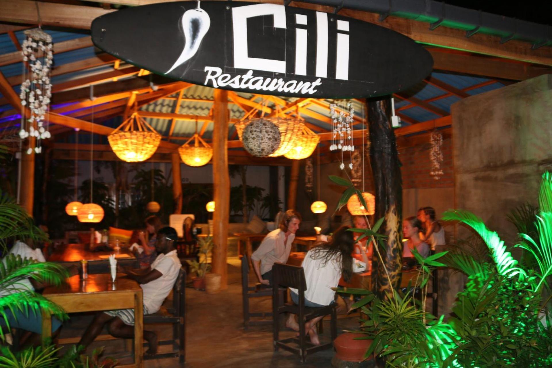 Cili Hotel 아루감 베이 외부 사진